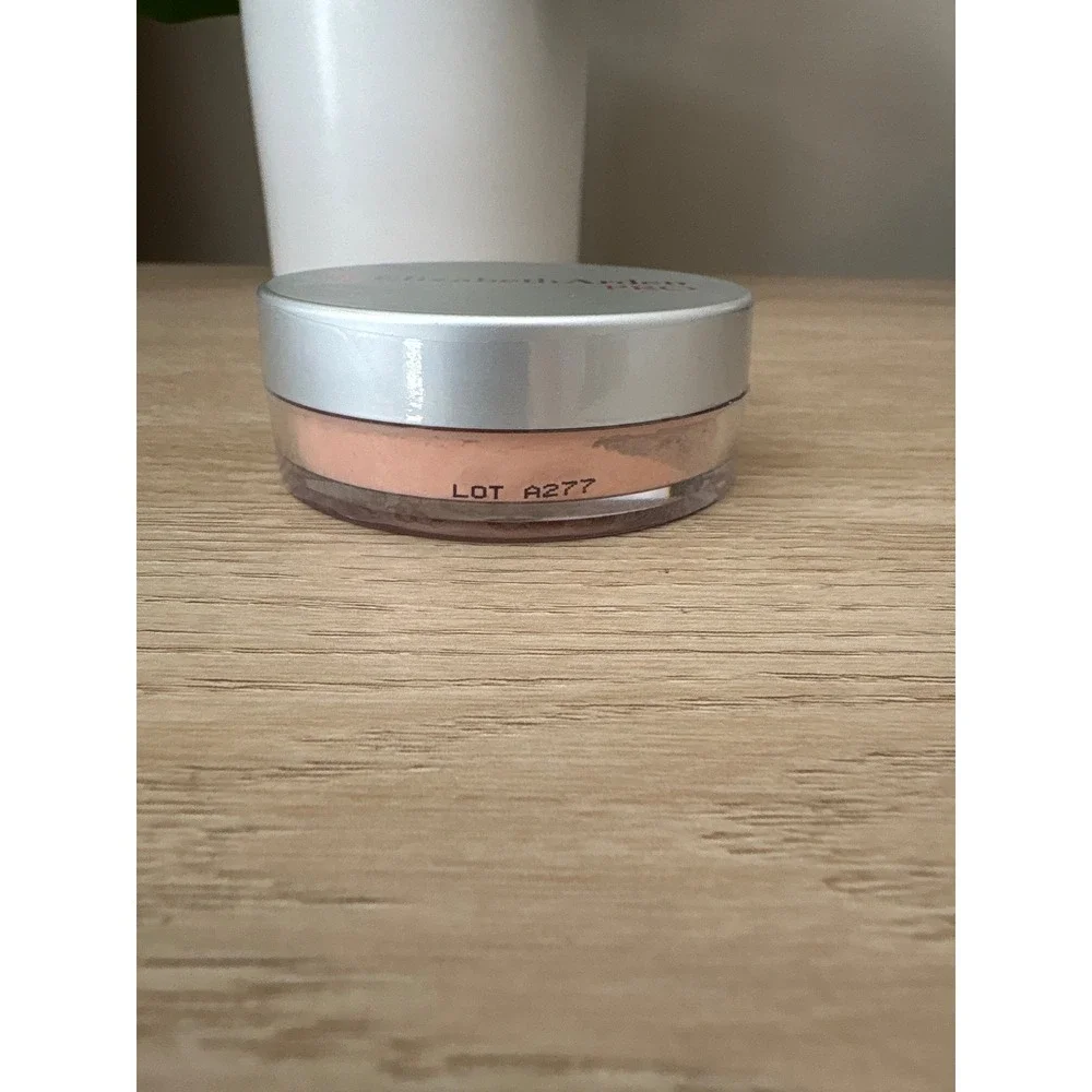 Elizabeth Arden PRO Perfecting Minerals Finishing Touch Powder 12g Lot A277